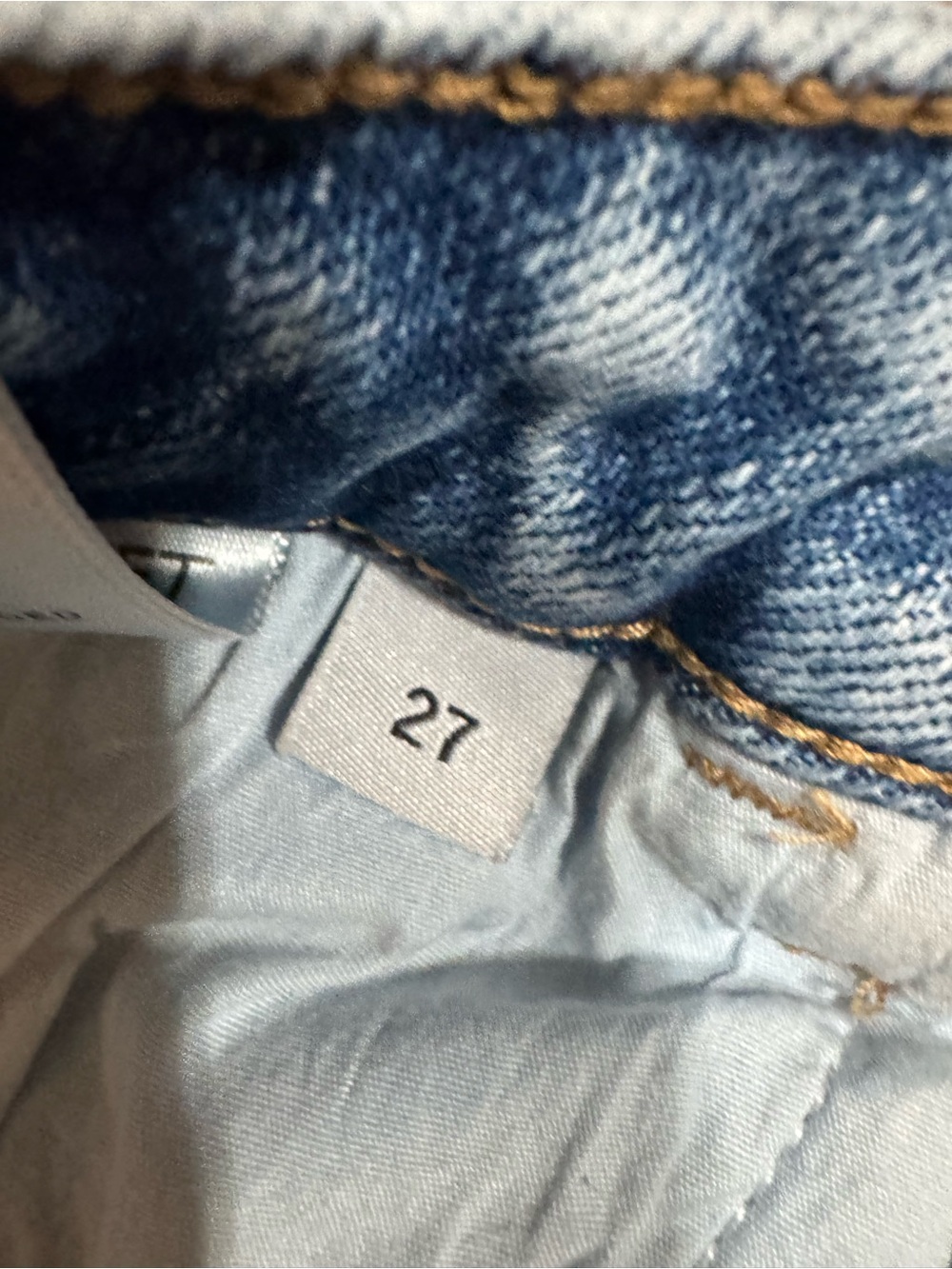 Women's Light Acid Wash Flare Jeans - Picture 3 of 4